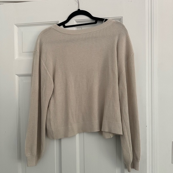 Lululemon Sweater - Picture 2 of 3